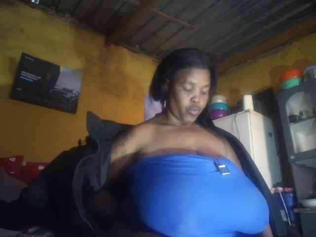 Melonboobs1 webcam