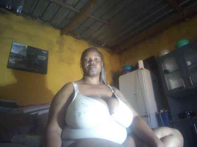 Melonboobs1 webcam
