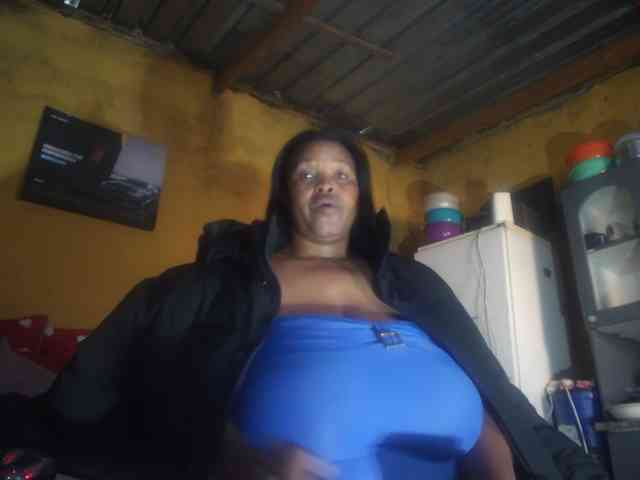 Melonboobs1 webcam