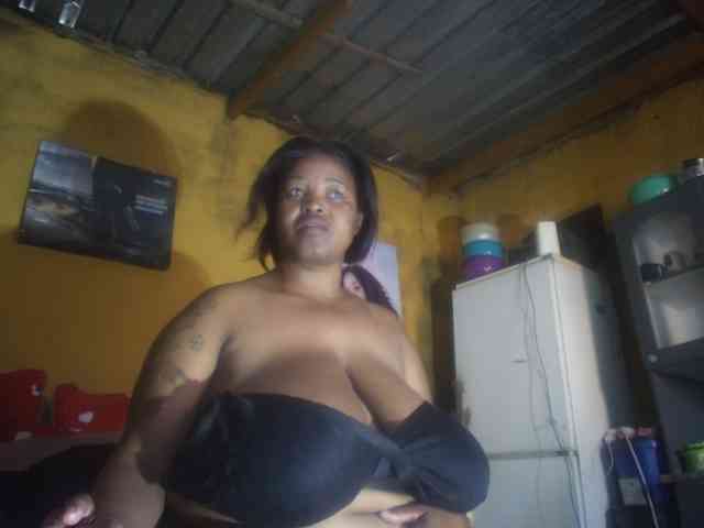 Melonboobs1 webcam