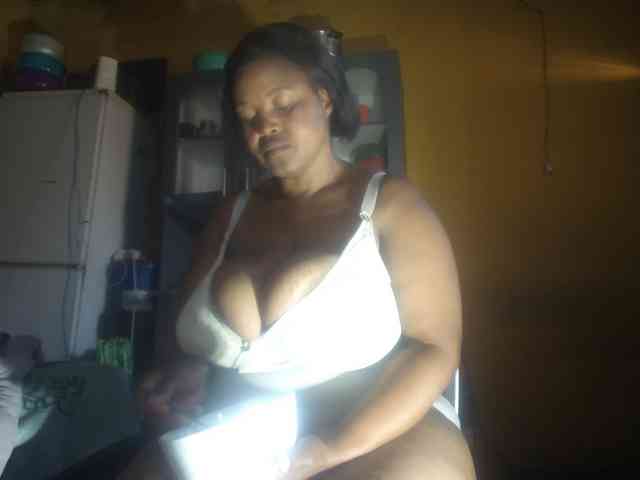 Melonboobs1 webcam