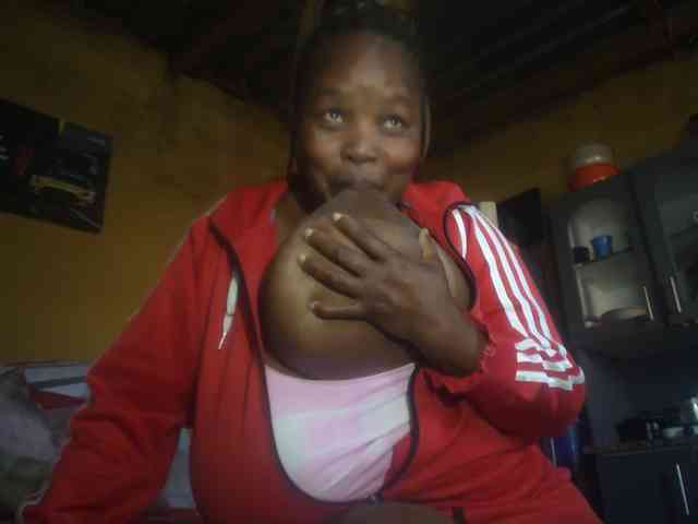 Melonboobs1 webcam