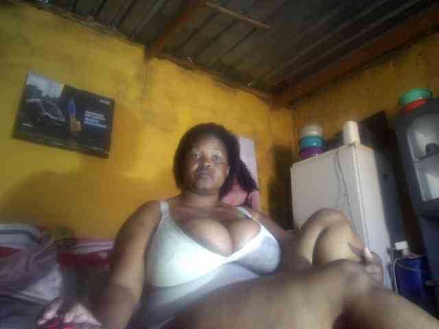 Melonboobs1 webcam