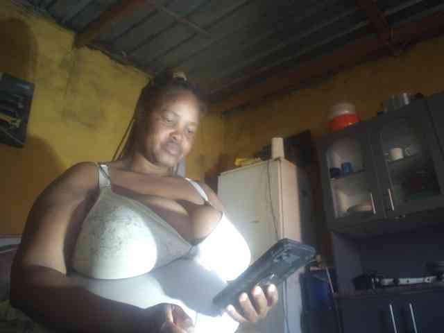 Melonboobs1 webcam