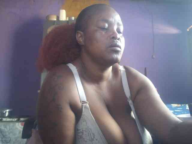 Melonboobs1 webcam