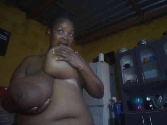 Melonboobs1 webcam