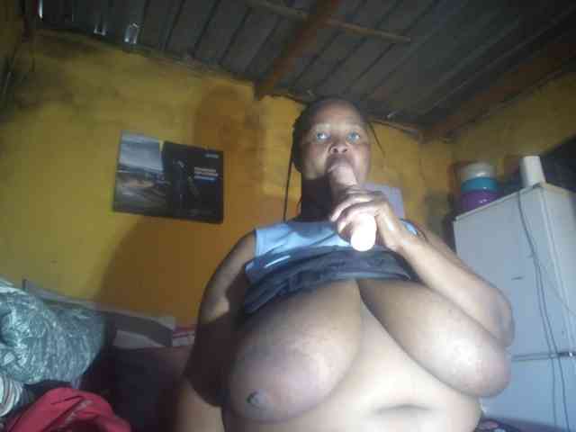 Melonboobs1 webcam