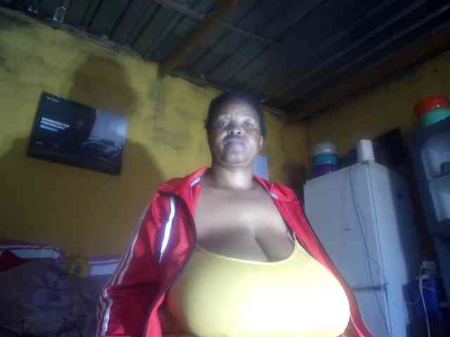 Melonboobs1 webcam