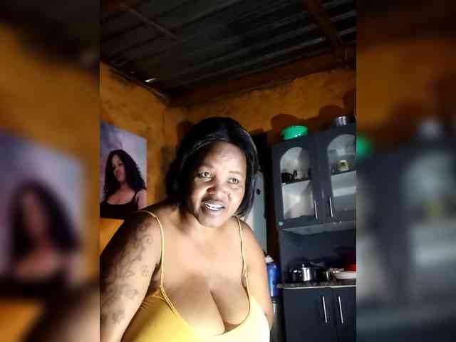 Melonboobs1 webcam