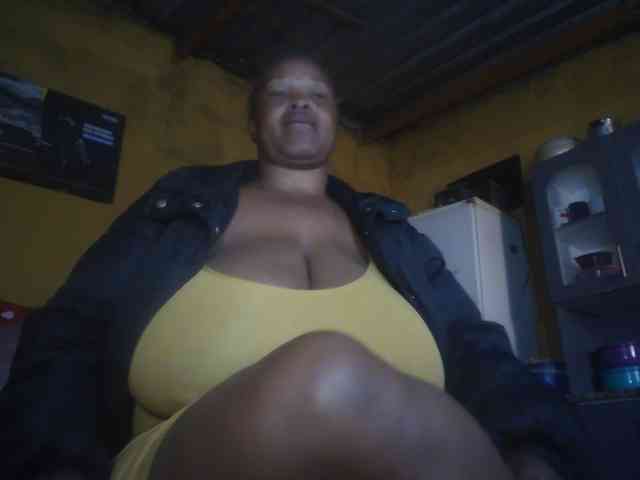 Melonboobs1 webcam