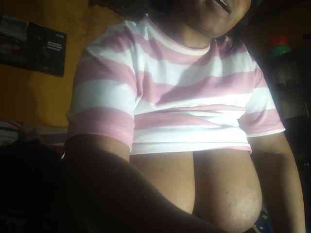 Melonboobs1 webcam