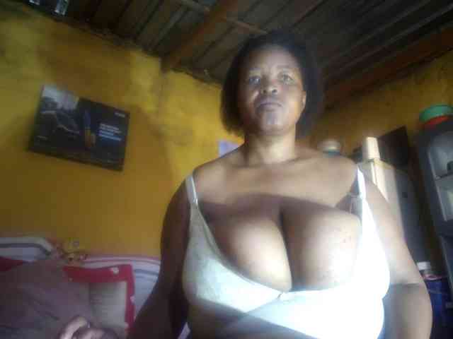 Melonboobs1 webcam