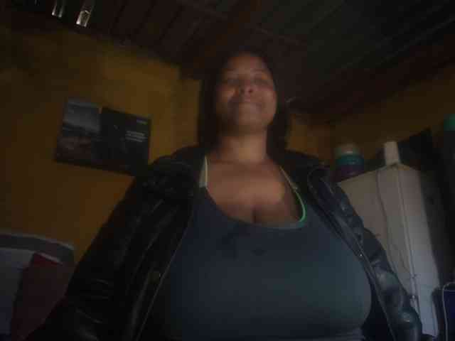 Melonboobs1 webcam
