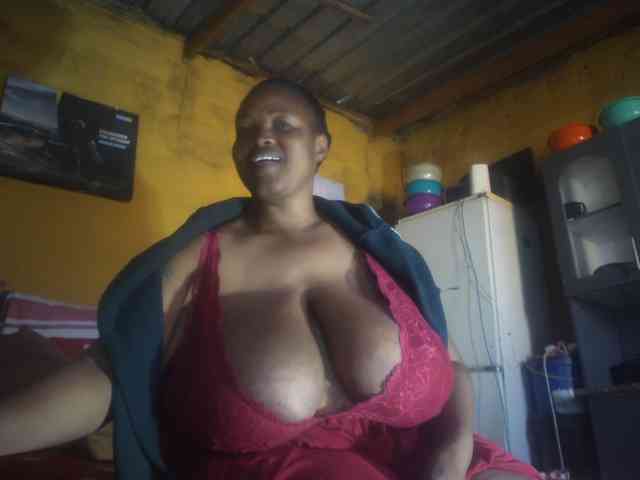 Melonboobs1 webcam
