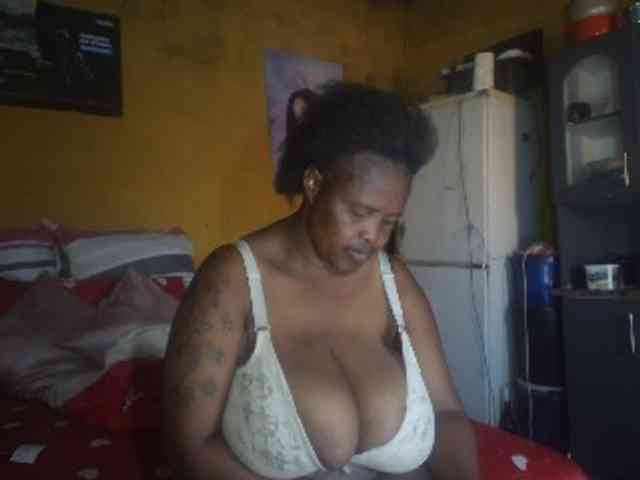 Melonboobs1 webcam
