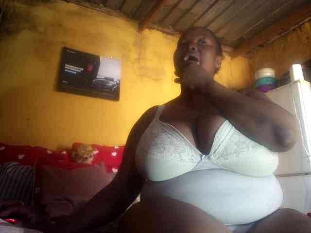Melonboobs1 webcam