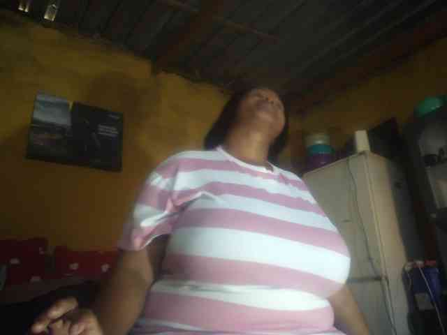 Melonboobs1 webcam