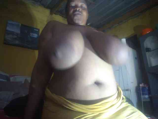 Melonboobs1 webcam