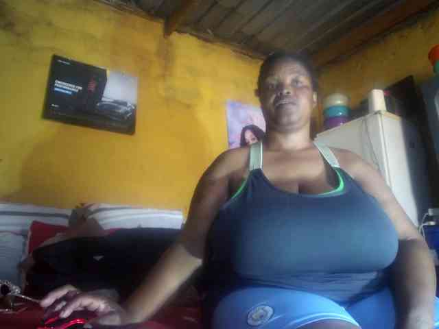 Melonboobs1 webcam