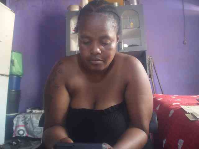 Melonboobs1 webcam