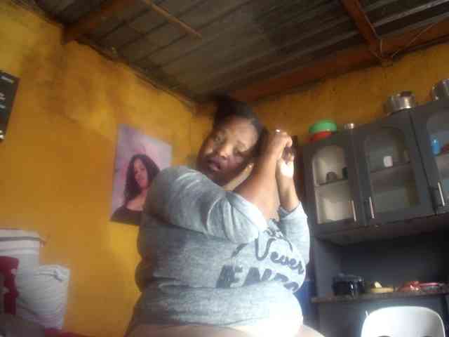 Melonboobs1 webcam