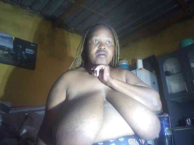 Melonboobs1 webcam