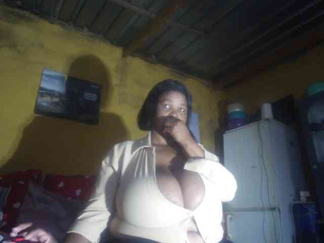 Melonboobs1 webcam