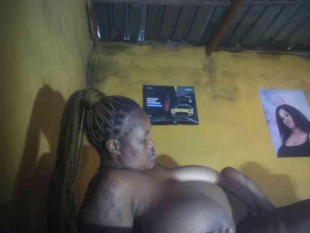 Melonboobs1 webcam