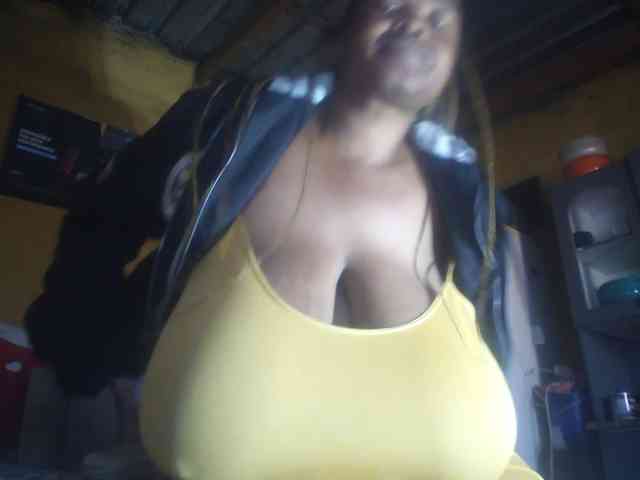 Melonboobs1 webcam