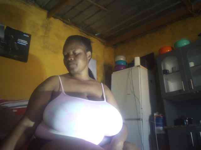 Melonboobs1 webcam