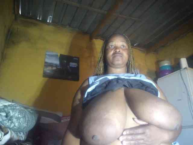 Melonboobs1 Melonboobs1