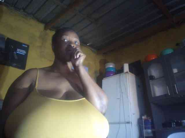 Melonboobs1 webcam