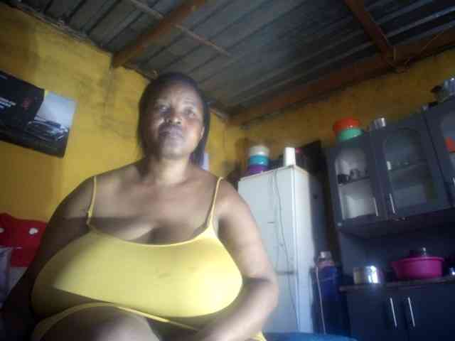Melonboobs1 webcam