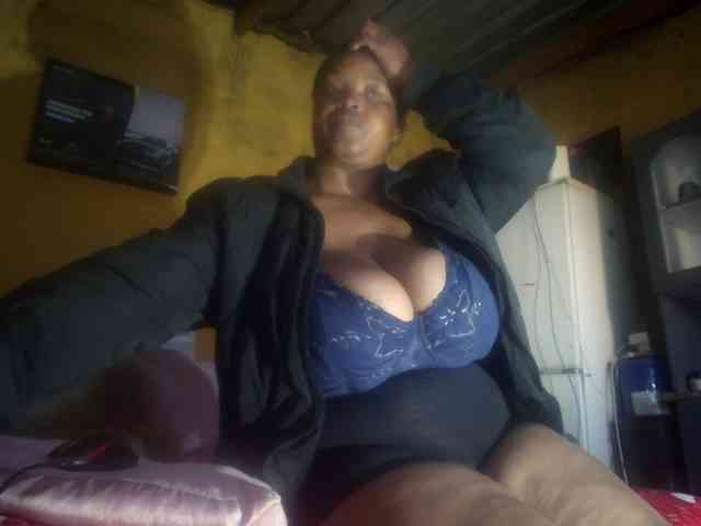 Melonboobs1 Melonboobs1