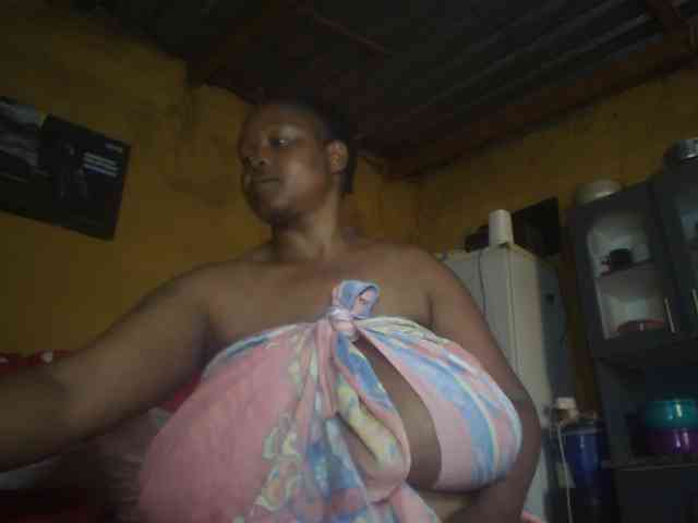 Melonboobs1 webcam