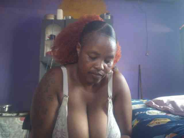 Melonboobs1 webcam