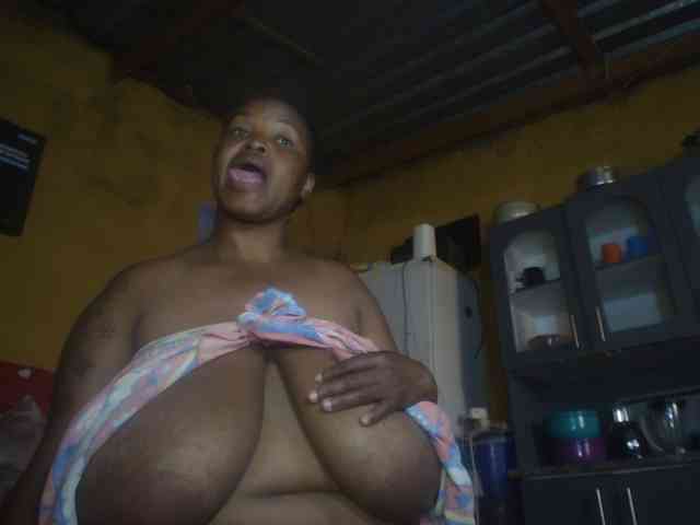 Melonboobs1 webcam