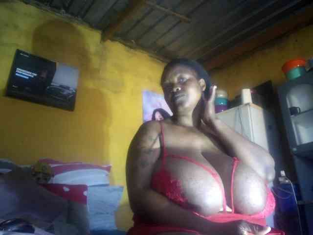 Melonboobs1 webcam