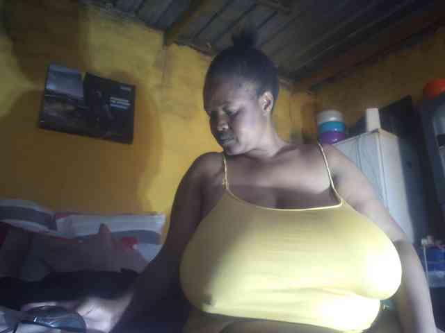Melonboobs1 webcam