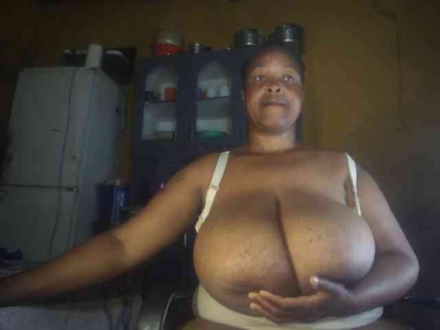 Melonboobs1 webcam