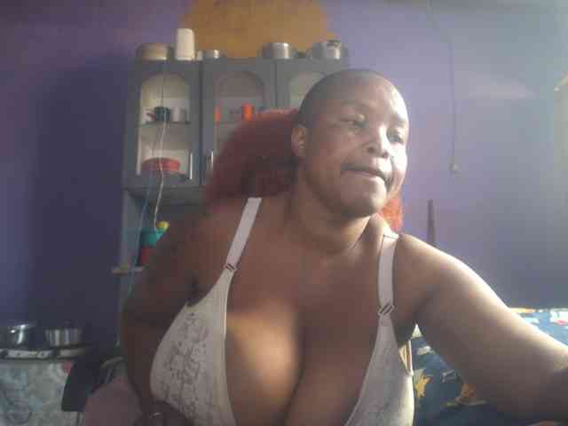 Melonboobs1 webcam
