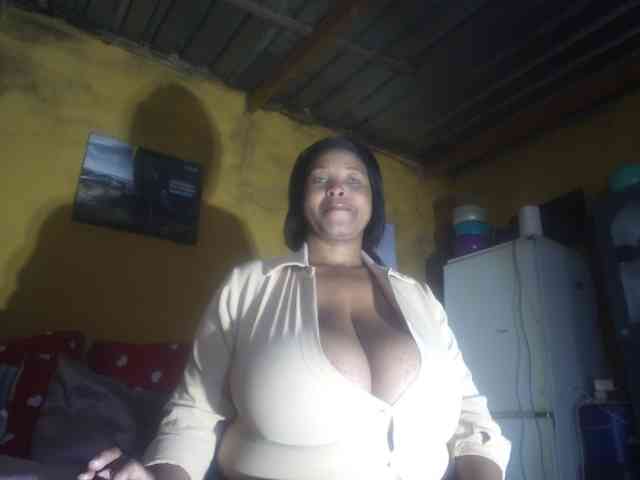 Melonboobs1 webcam