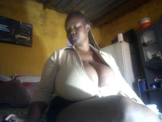 Melonboobs1 webcam
