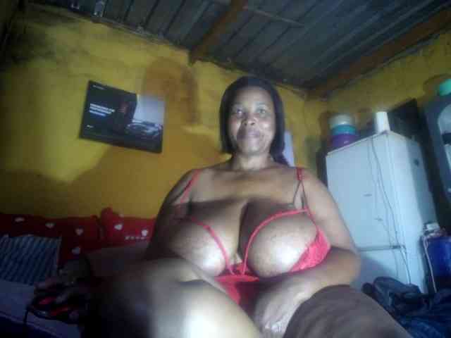 Melonboobs1 webcam
