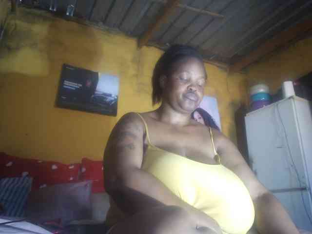 Melonboobs1 webcam