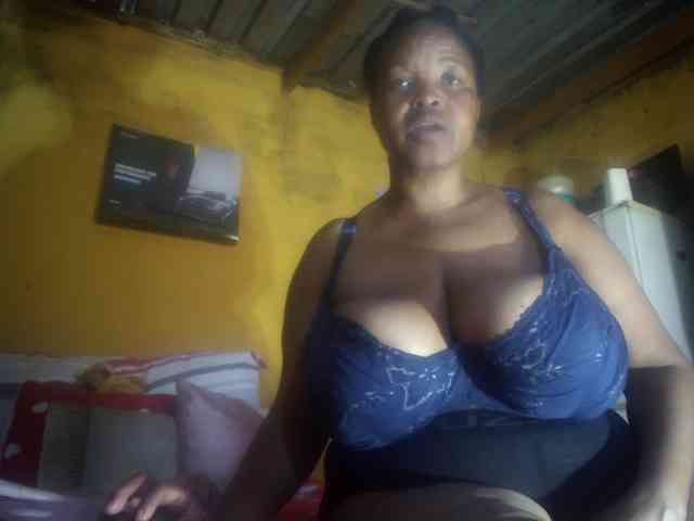 Melonboobs1 webcam