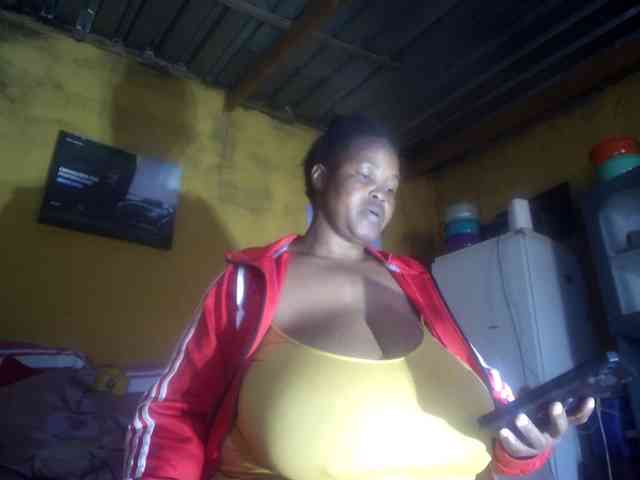 Melonboobs1 webcam