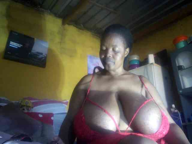 Melonboobs1 webcam