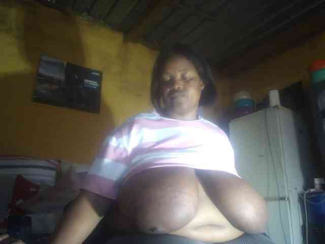 Melonboobs1 webcam