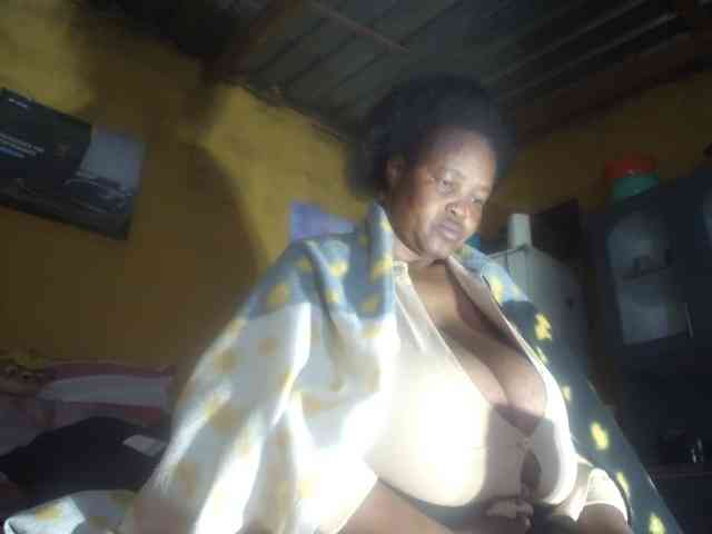 Melonboobs1 webcam